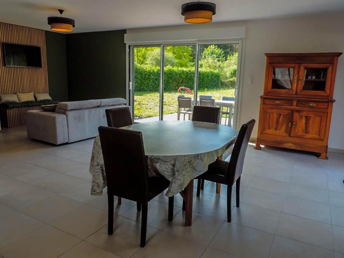Gite : La Maison D'Apolline Trehorenteuc Luaran gambar